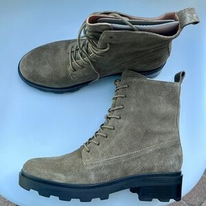 New Madewell The Shelton Lugsole Lace-Up Boots in Oiled Suede